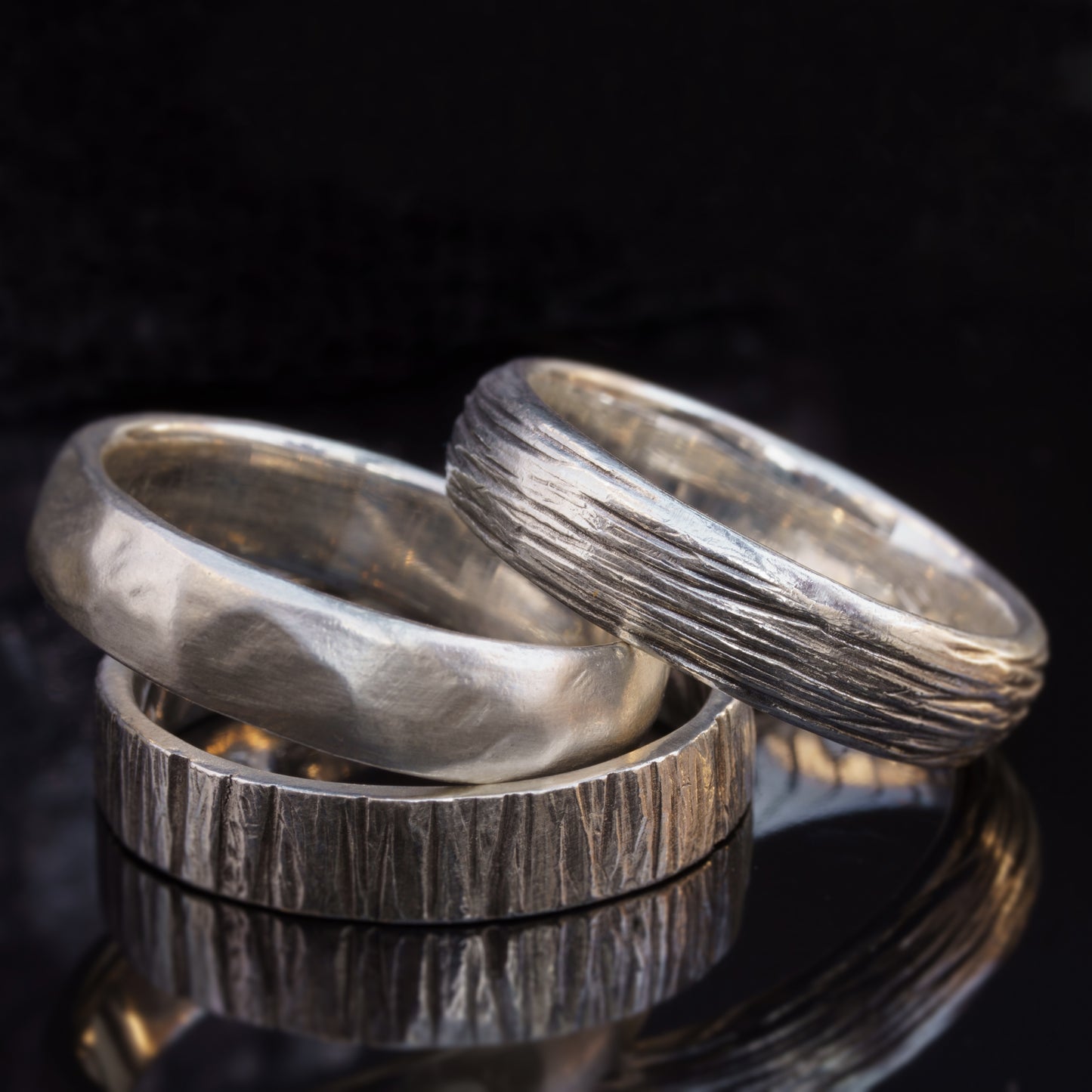 Customize your wedding rings